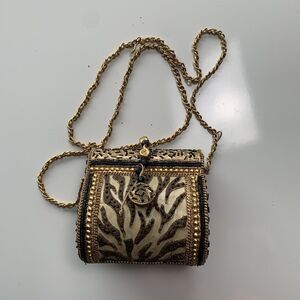 Vintage Mary Frances Designer Embellished Handbag Purse Clutch Clam Shell